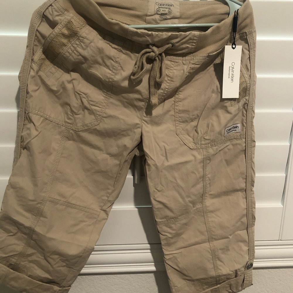 CK CAPRIS